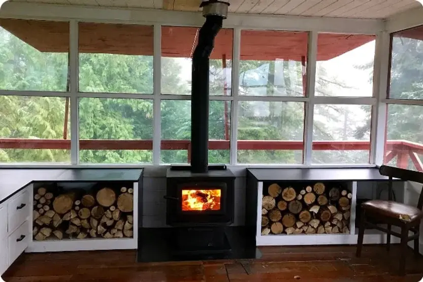 0390 1950s fire lookout transformed into off grid shelter smallhometours.com 3