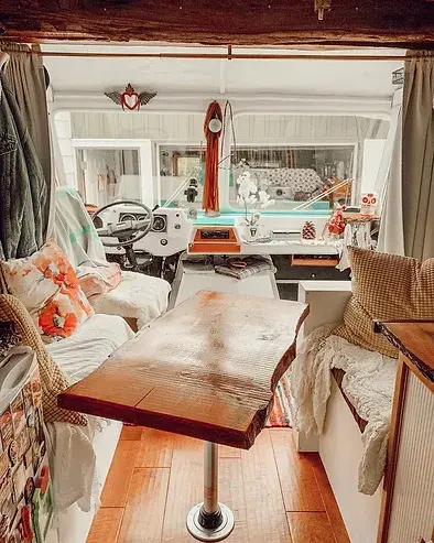 0399 Single mom self converts fire truck into tiny home to travel with her daughter smallhometours.com 4