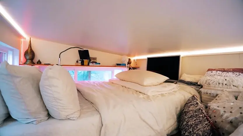 0400 She lives off the grid in her custom Moroccan styled tiny home smallhometours.com 2