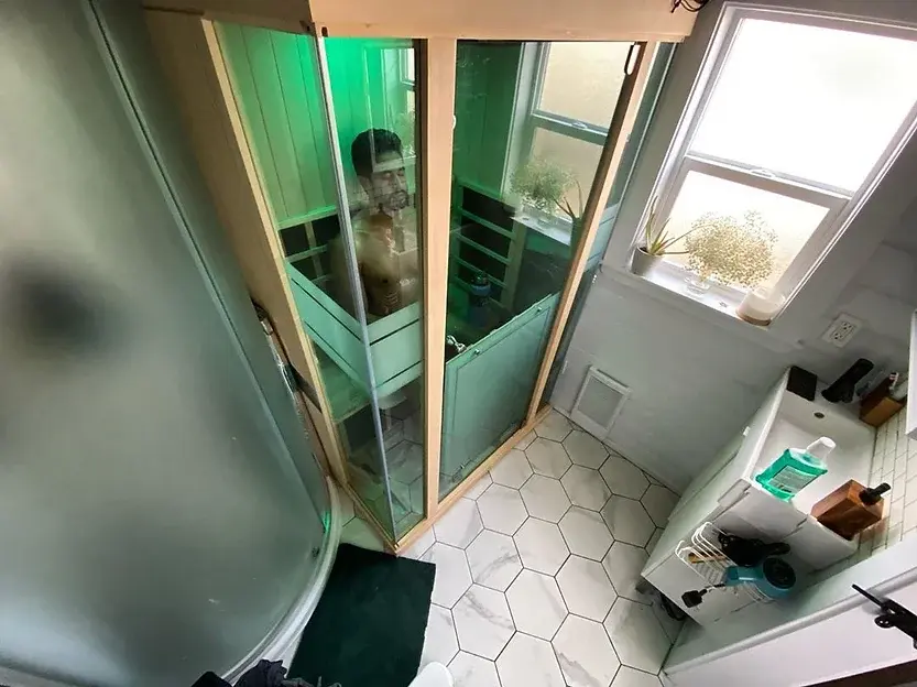 0401 Young couples gorgeous tiny house with a sauna smallhometours.com 7