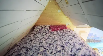 0403 17 year old builds tiny house for under US 8K smallhometours.com 7