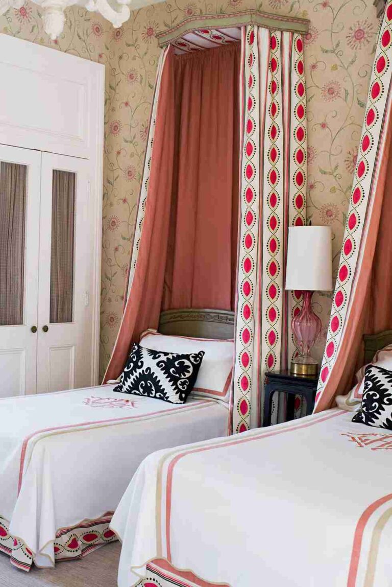 26 Twin Bed Ideas for Small Bedrooms That Work for Adults and Kids - Small Home Tours