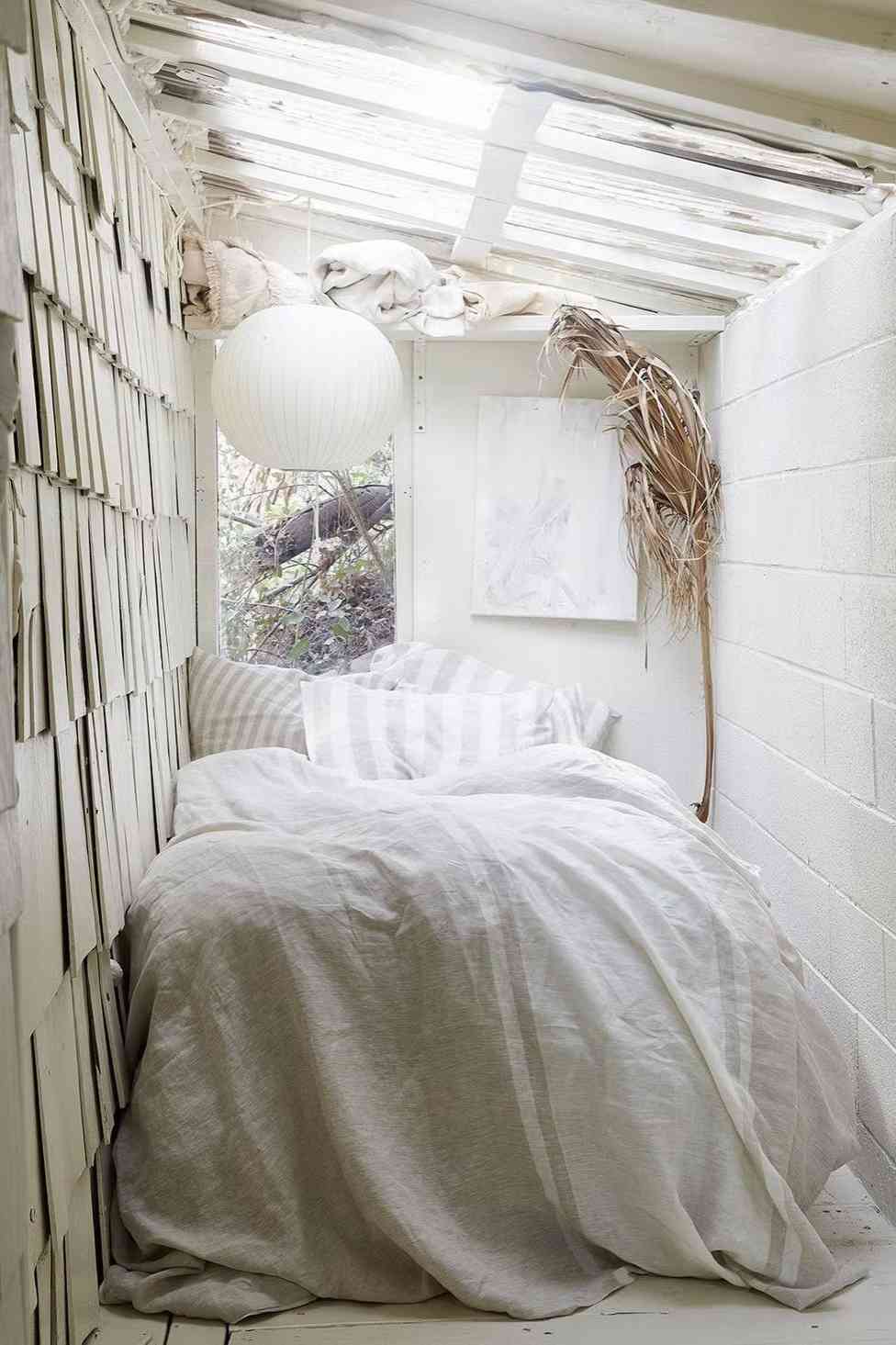 26 Twin Bed Ideas for Small Bedrooms That Work for Adults and Kids ...