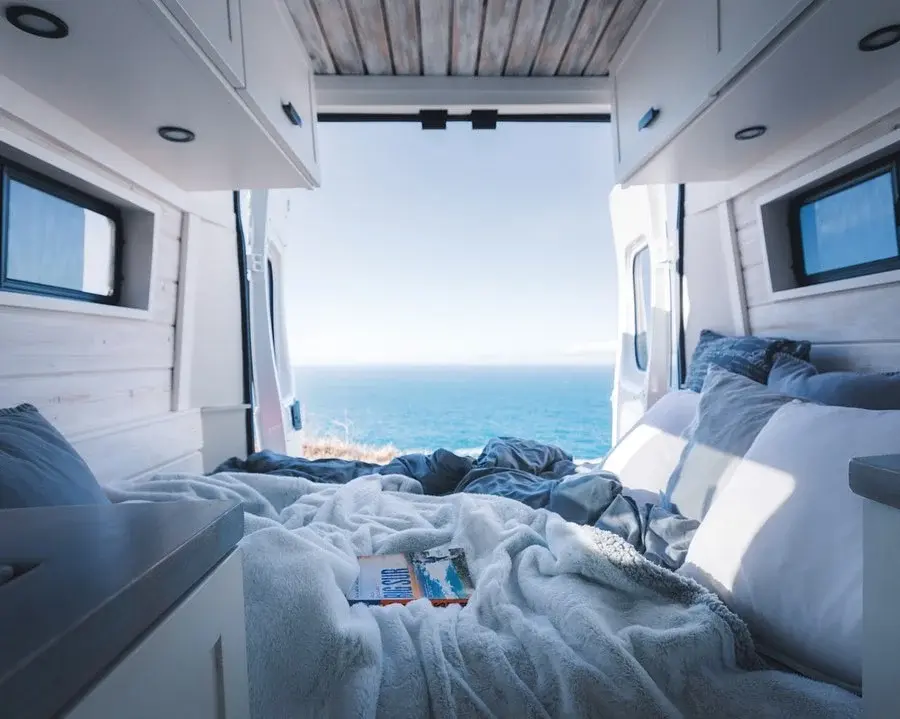 0417 Solo female photographer lives full time on the road van tour 2020 smallhometours.com 1