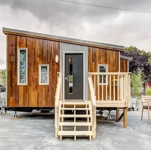 0428 A tiny house hotel for the people who can try out the tiny house lifestyle romantic tiny house smallhometours.com 2