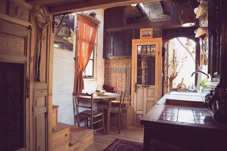 0447 Women builds a tiny house for only 5000 E from a old van base smallhometours.com 1
