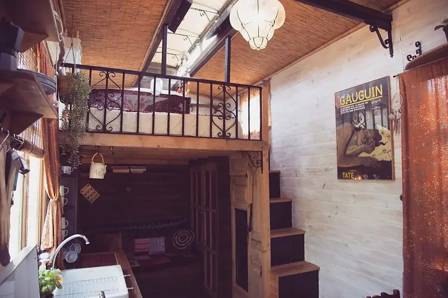 0447 Women builds a tiny house for only 5000 E from a old van base smallhometours.com 5