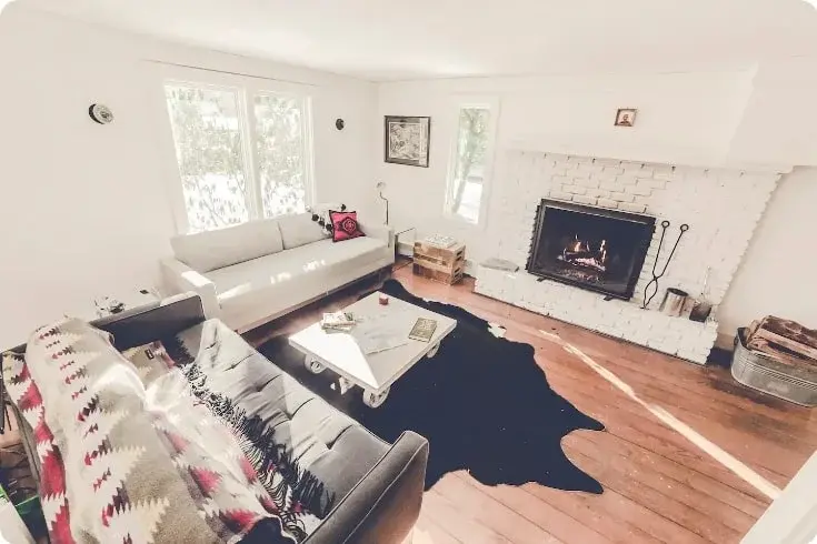 0450 This 638m² beautiful A frame cabin is blend of rustic and modern smallhometours.com 1