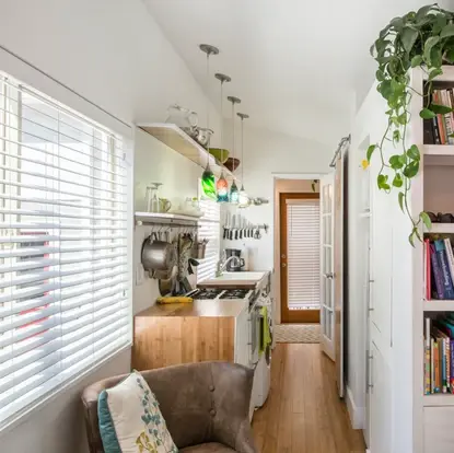 0452 Mom built a tiny house for her 2 babies great dane smallhometours.com 4