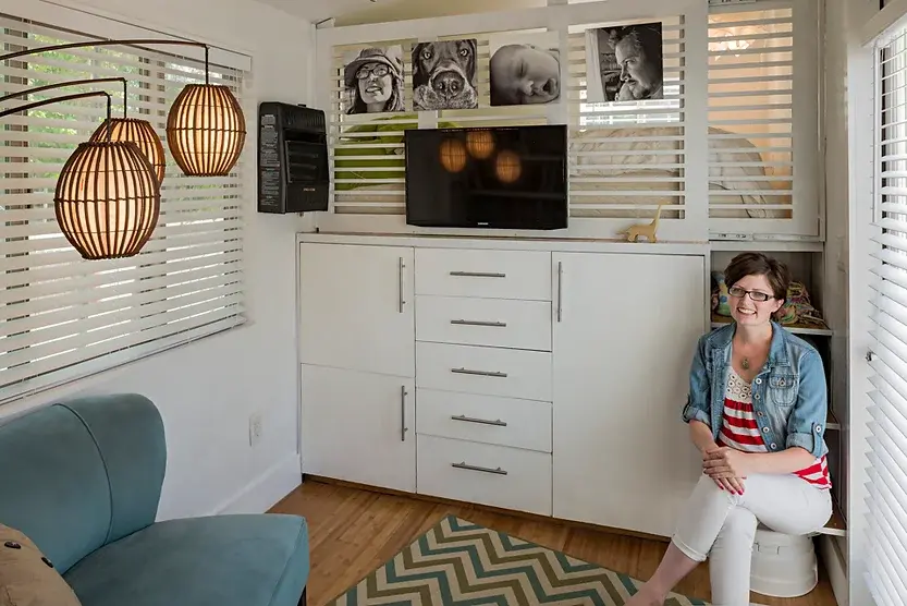 0452 Mom built a tiny house for her 2 babies great dane smallhometours.com 6