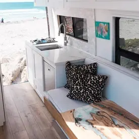 0463 NBC news reporter chooses vanlife after hiking pacific crest trail smallhometours.com 3