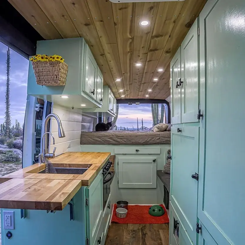 0482 Awesome 2018 Promaster 3500 van conversion stealth four seasons smallhometours.com 4
