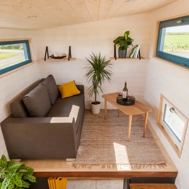 0492 Beautiful tiny house with a single slope architecture which gives it maximum interior volume smallhometours.com 8