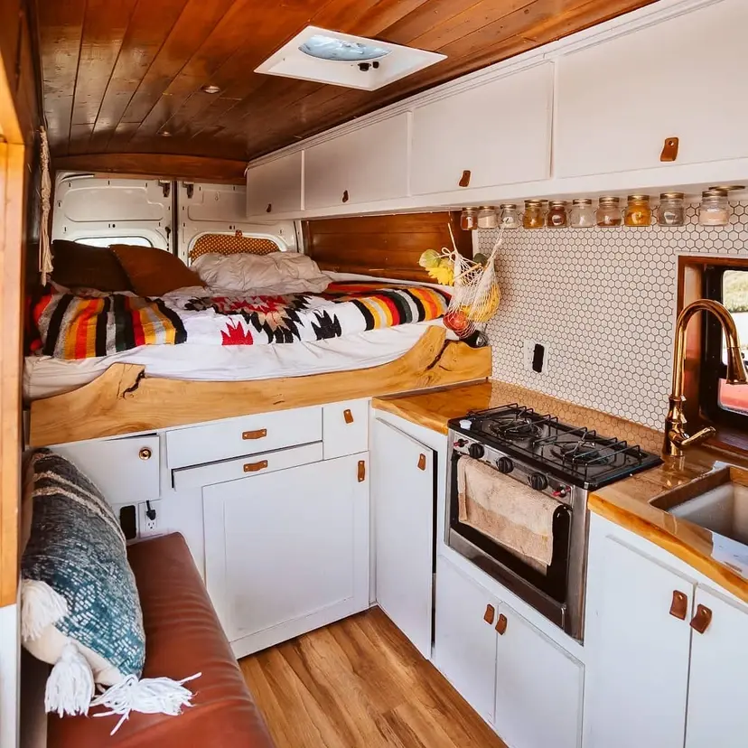 0500 Amazing DIY self built 2017 Ford transit van conversion smallhometours.com 2