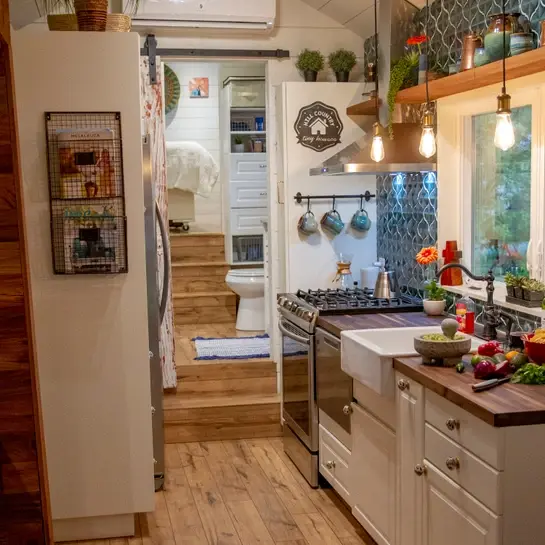 0508 This beautiful tiny house is an absolute treat to stay in smallhometours.com 7