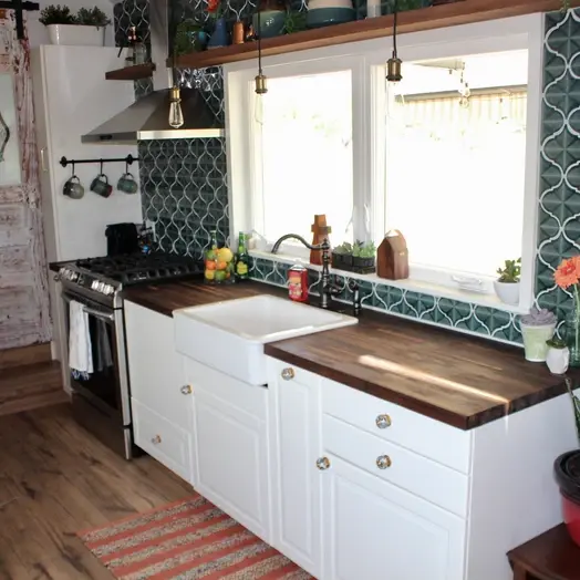 0508 This beautiful tiny house is an absolute treat to stay in smallhometours.com 9