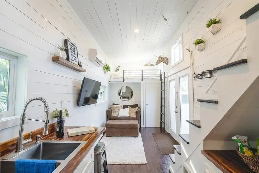 0512 Absolutely stunning paradise tiny house with 2 bedrooms 3 beds smallhometours.com 3
