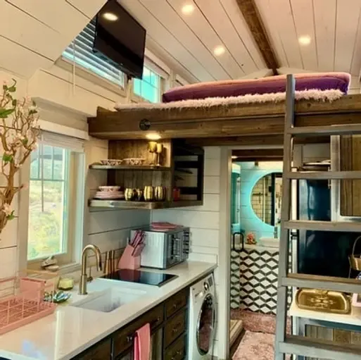 0515 Spectacular 230 sq ft fairy tale tiny house smallhometours.com 7