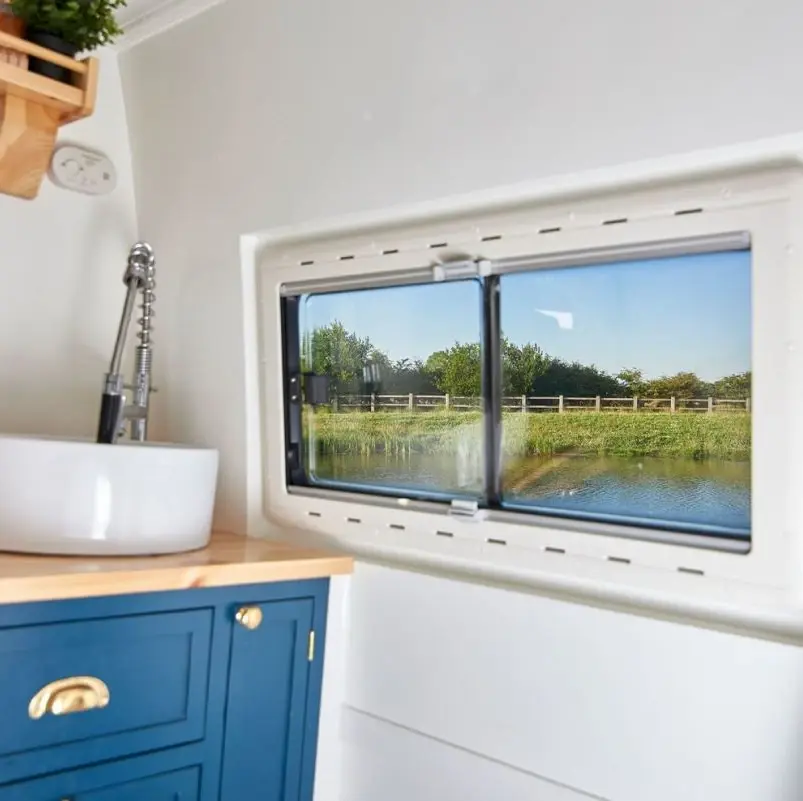 0518 One heck of a cool classy and downright luxurious Mercedes Benz camper van smallhometours.com 7