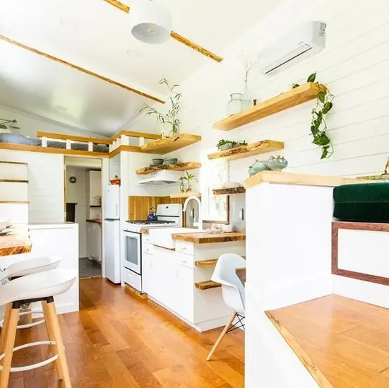 0519 Gorgeous natural modern 30ft tiny house smallhometours.com 10