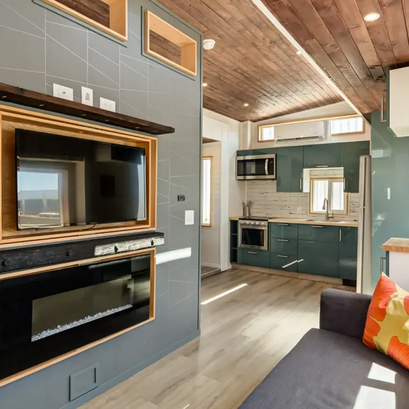 0521 Spectacular expanding tiny house that goes from 8 ft wide to 16 ft wide at the push of a button smallhometours.com 1