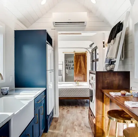 0524 A spectacular custom 28 ft. tiny house smallhometours.com 2