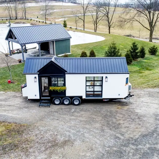 0524 A spectacular custom 28 ft. tiny house smallhometours.com 4
