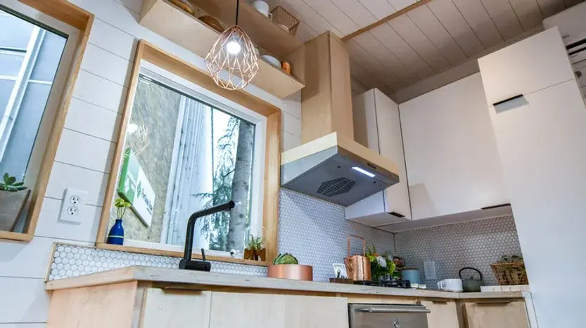 0526 Stunning 16 ft tiny house with huge windows and easy mobility smallhometours.com 7