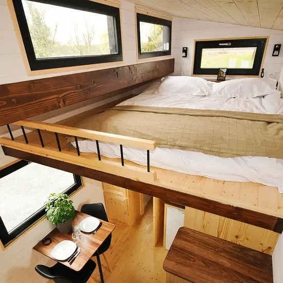 0529 Stunning tiny house with unhooked roof smallhometours.com 3