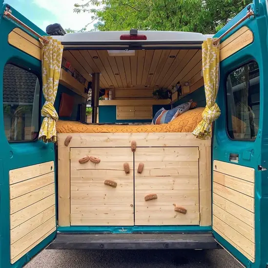 0534 The ultimate adventure wagon 2017 Citroen relay conversion smallhometours.com 4