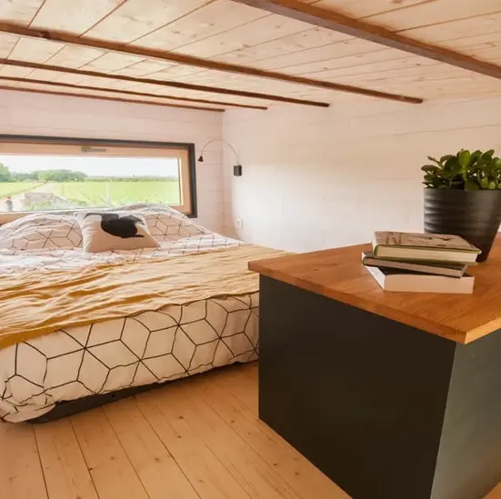 0539 Gorgeous tiny house with a lovely officeliving room smallhometours.com 7