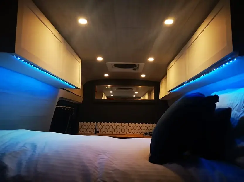 0540 Amazing Ford transit converted by hand smallhometours.com 10