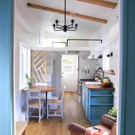 0545 Beautiful tiny house built on a 30 x 8.5 triple axel iron eagle trailer smallhometours.com 4