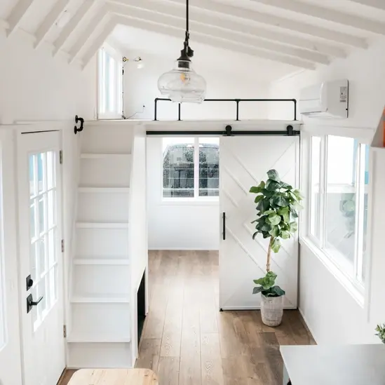 0551 Amazing design inside and out 31 ft tiny house smallhometours.com 1