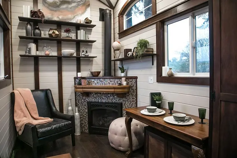 0552 A hobbit and fantasy styled tiny house smallhometours.com 2