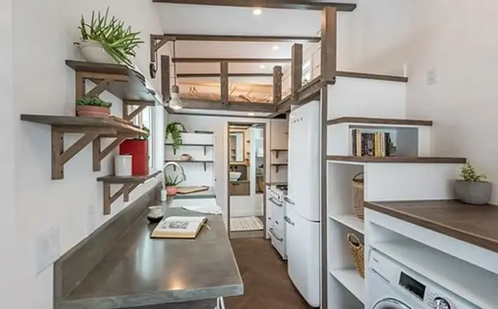 0569 Cozy and warmest 22 tiny house smallhometours.com 8