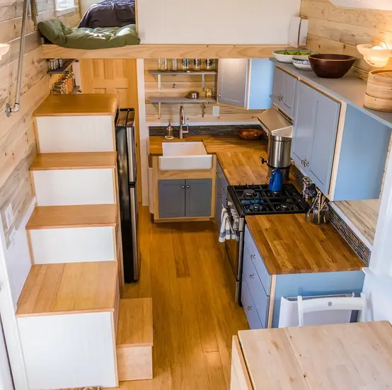 0577 Stunning tiny house that combines modern style with farmhouse style accents smallhometours.com 2