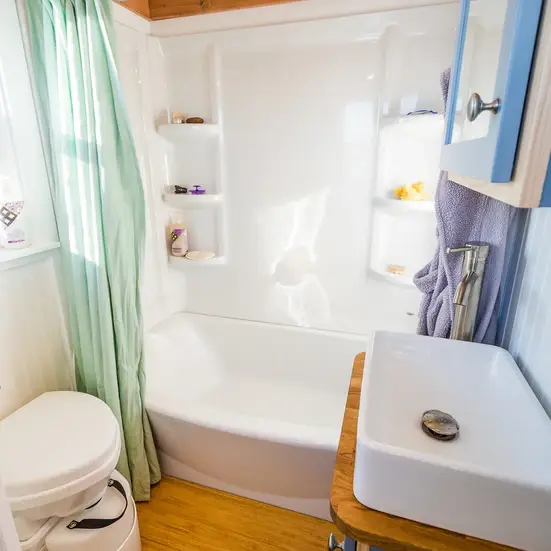 0577 Stunning tiny house that combines modern style with farmhouse style accents smallhometours.com 3