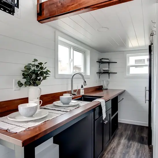 0579 20 ft tiny house built in benches w storage 72000 smallhometours.com 10