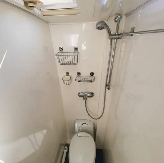 0584 Handcrafted Mercedes sprinter build with re claimed and ecological materials as possible smallhometours.com 3