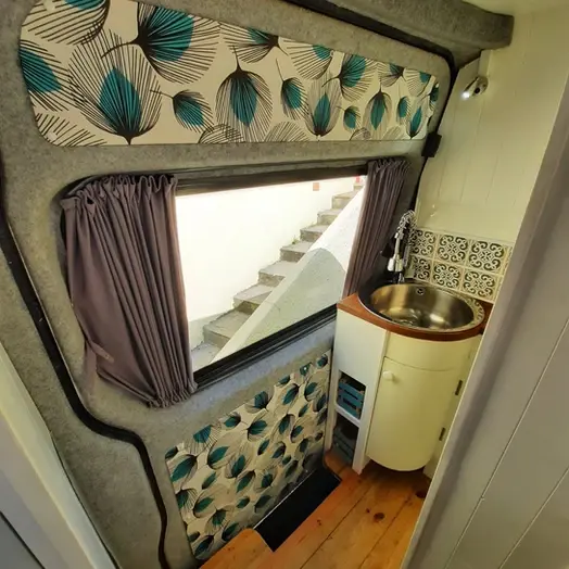 0584 Handcrafted Mercedes sprinter build with re claimed and ecological materials as possible smallhometours.com 8