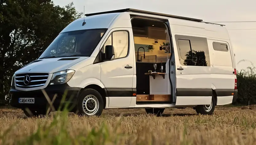0586 Stunning Mercedes Sprinter 313 Cdi luxury conversion smallhometours.com 8