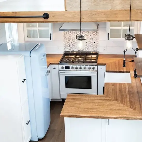 0593 Beautiful tiny house with removable pergola deck smallhometours.com 9