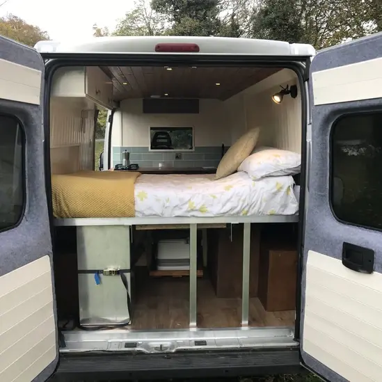 0600 Beautiful self sufficient Citroen relay Van conversion smallhometours.com 5