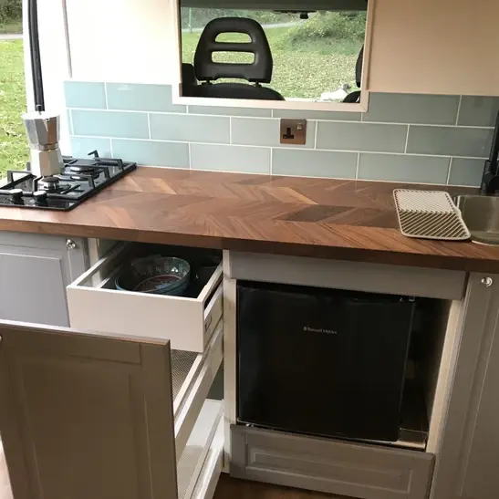 0600 Beautiful self sufficient Citroen relay Van conversion smallhometours.com 6