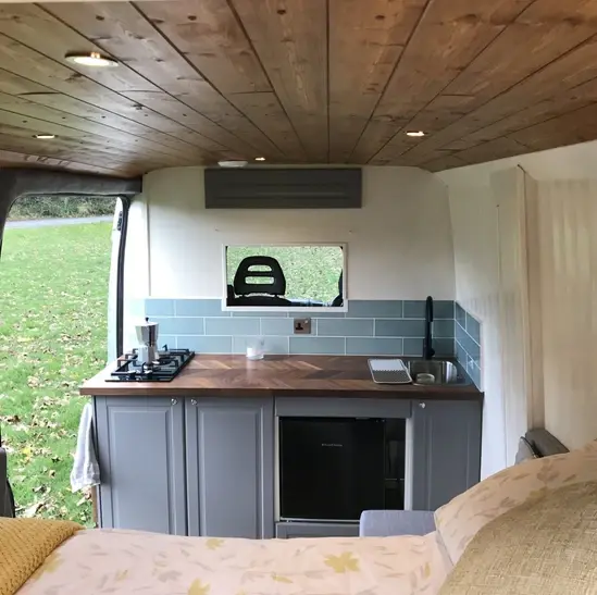 0600 Beautiful self sufficient Citroen relay Van conversion smallhometours.com 7