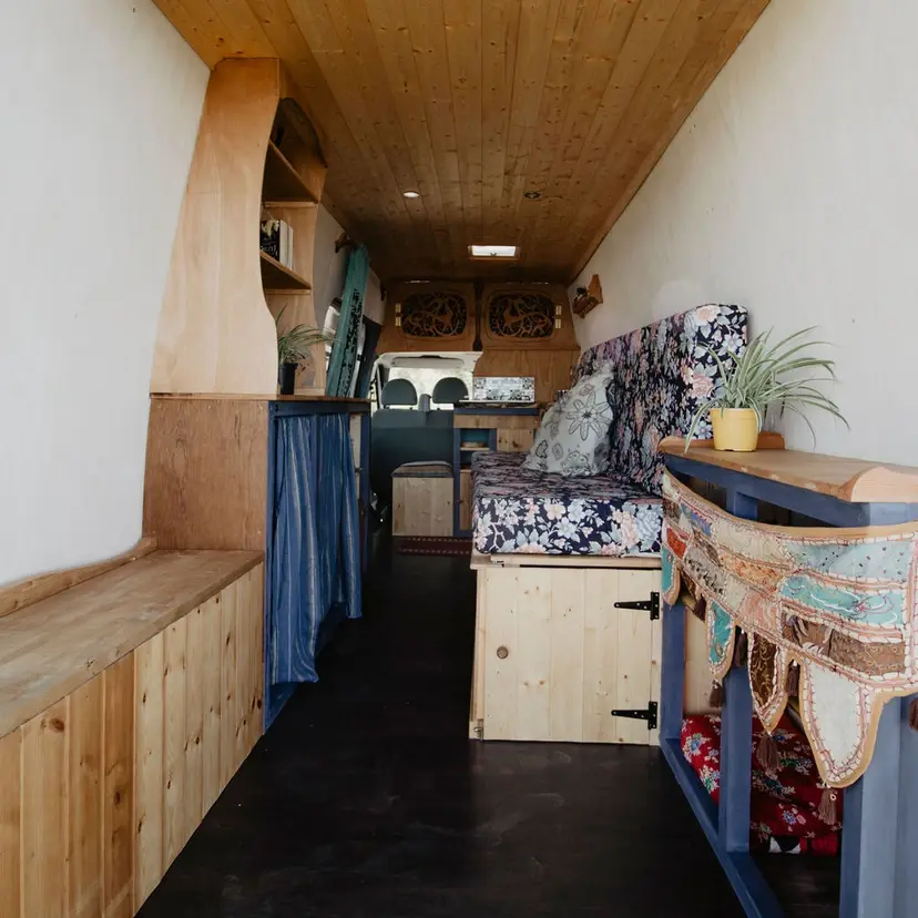 0606 Fully insulated with kingspan celotex customised woodwork in the entire space ford transit smallhometours.com 6