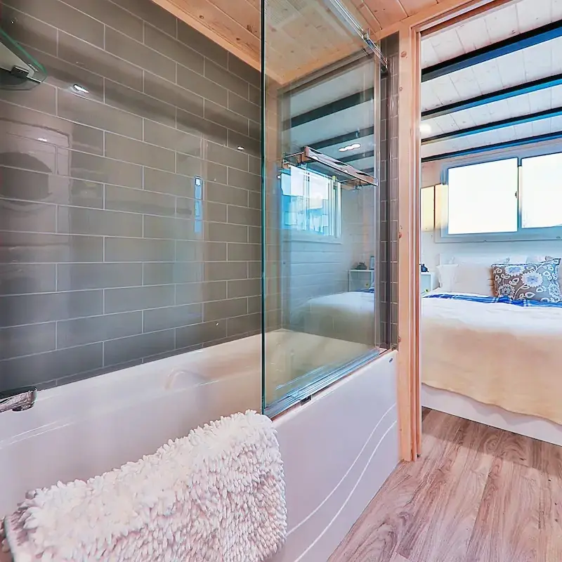 0613 Beautiful tiny house with a modern interior and a unique floor plan smallhometours.com 12
