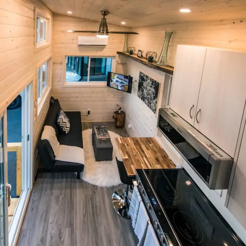 0613 Beautiful tiny house with a modern interior and a unique floor plan smallhometours.com 4
