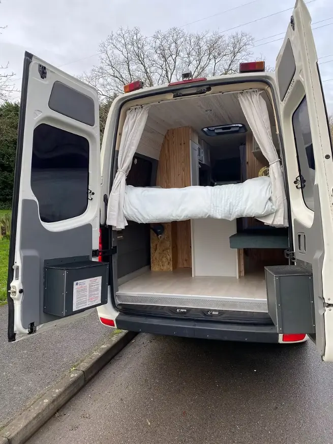 0624 Brand new Volkswagen crafter conversion which is totally off grid smallhometors.com 3